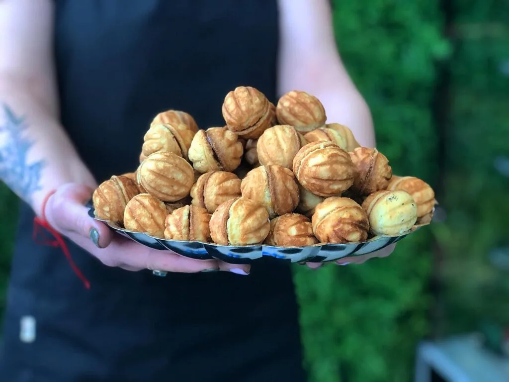 Тістечко горішок